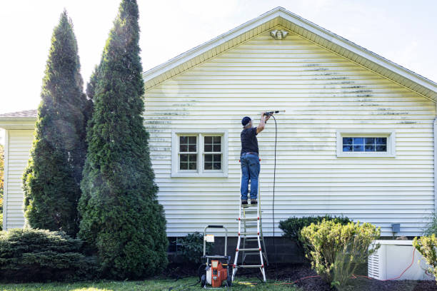 Best Fence Cleaning  in Sugarcreek, OH